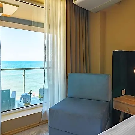 Отель Marina Hotel, Sunny Day
