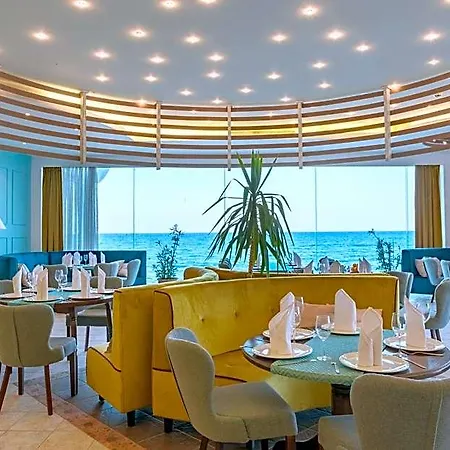 Marina Hotel, Sunny Day Святые Константин и Елена